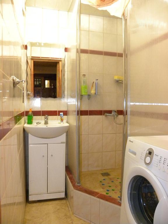 Kozatski Apartments Lviv Extérieur photo