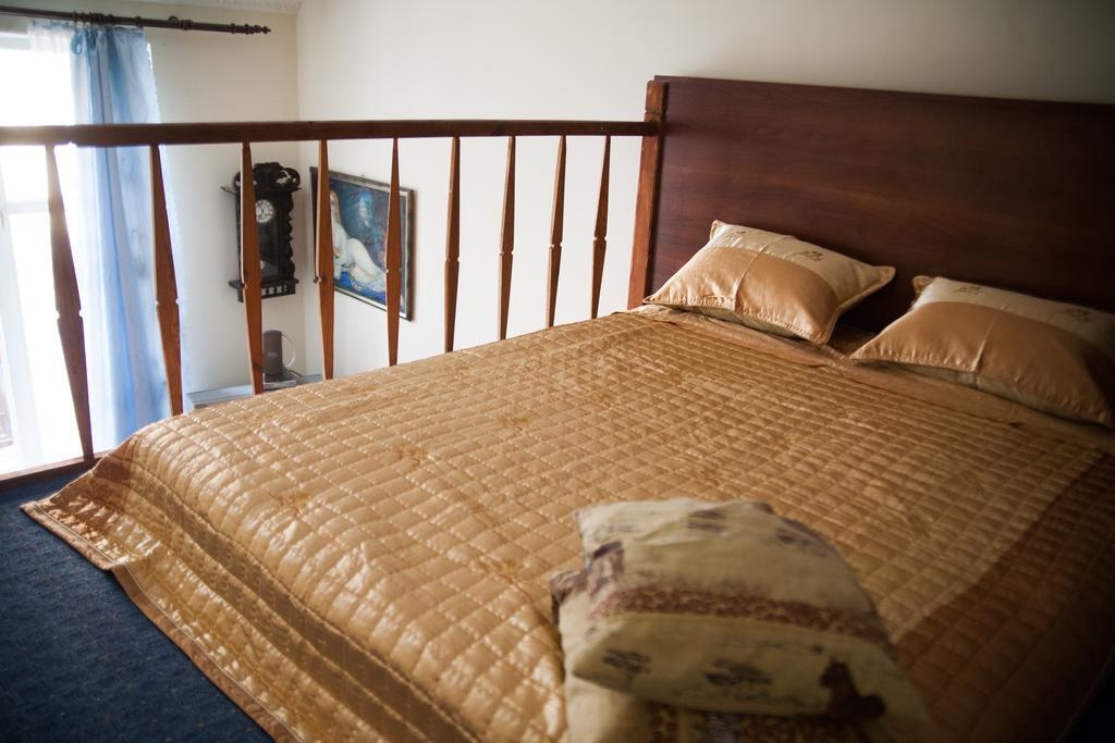 Kozatski Apartments Lviv Extérieur photo